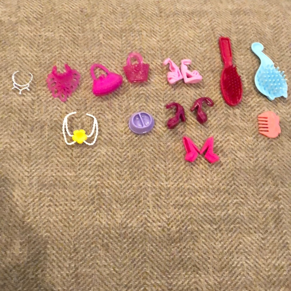 Barbie accessories
